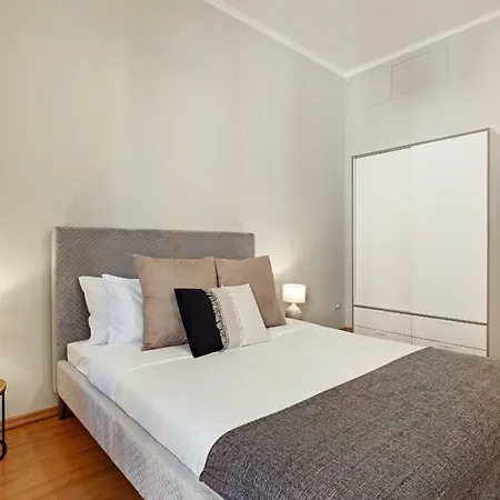 Spacious 2bed Flat 15min From The Vatican Museum Apartamento *