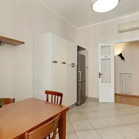 Spacious 2bed Flat 15min From The Vatican Museum Apartamento Roma
